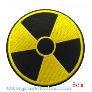 Patch ecusson nucl&eacute;are trisecteur danger radioactif nucl&eacute;aire